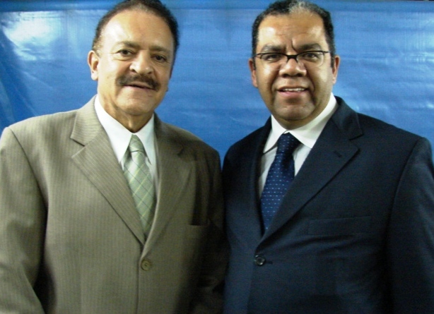 DSC07129.JPG - Pr. Josué e Pr. Adolar Missé